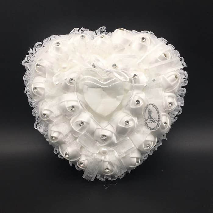 כרית לטבעות מעוצבת - דגם לב