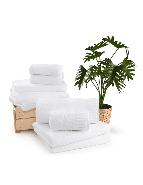 מגבת ARAD - צבע לבן -מידה ענק 90/150