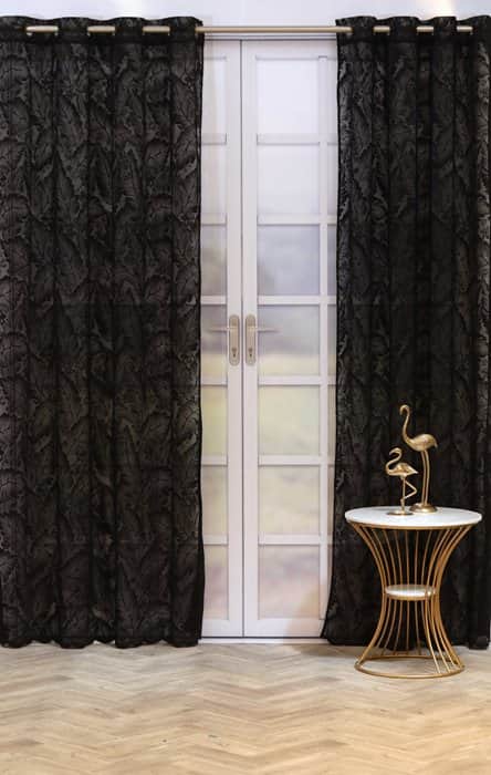 וילון דגם MAYAMI צבע שחור 145 -185 ש"ח