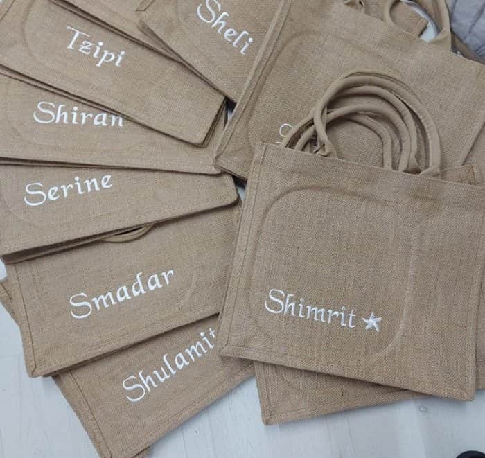 תיק יוטה ממותג