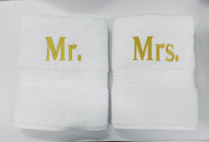 סט חלוקים לזוג כולל מיתוג אישי לבחירה